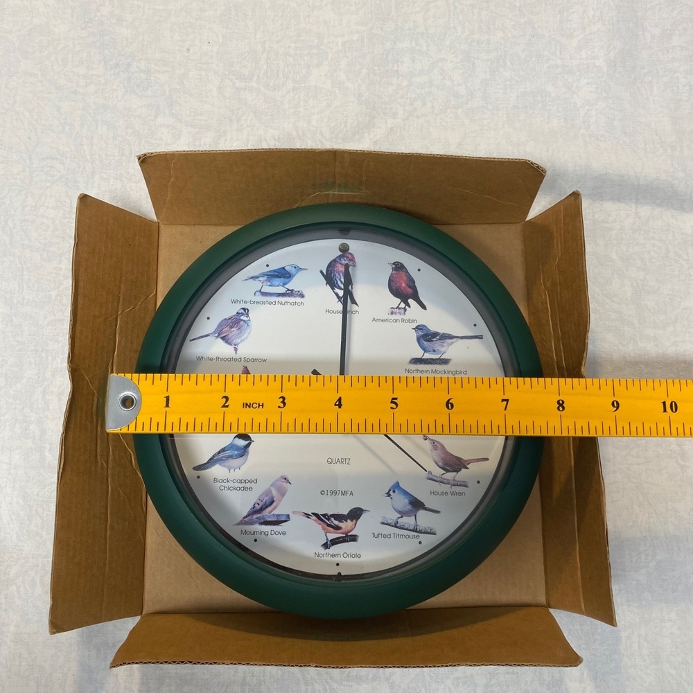 Bird Song Wall Clock Nature Sounds Quartz 1997 Tested Works Gift Idea - Picture 4 of 4